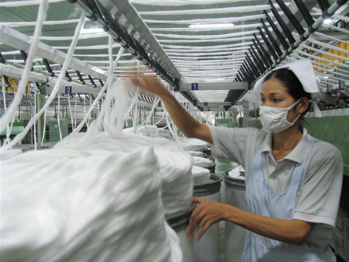 Công ty AWI (Australian Wool Innovation Limited) lên kế hoạch sẽ xây dựng cơ sở sản xuất len tại Việt Nam vào năm 2013. Bên cạnh đó, thông qua dự án “Out of VietNam”, công ty AWAI cũng mong muốn xây dựng chuỗi cung ứng bền vững tại Việt Nam.